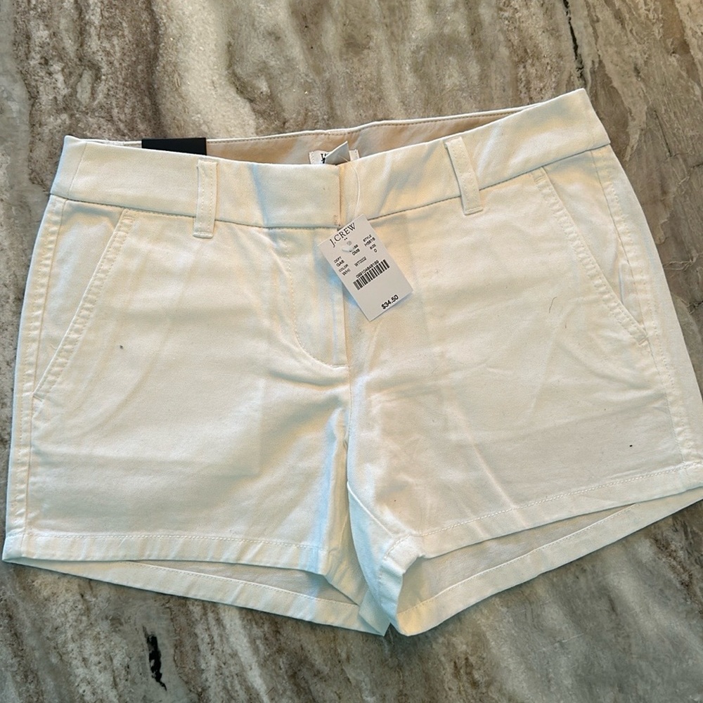 J Crew 3.5" classic chino short - Picture 2 of 6